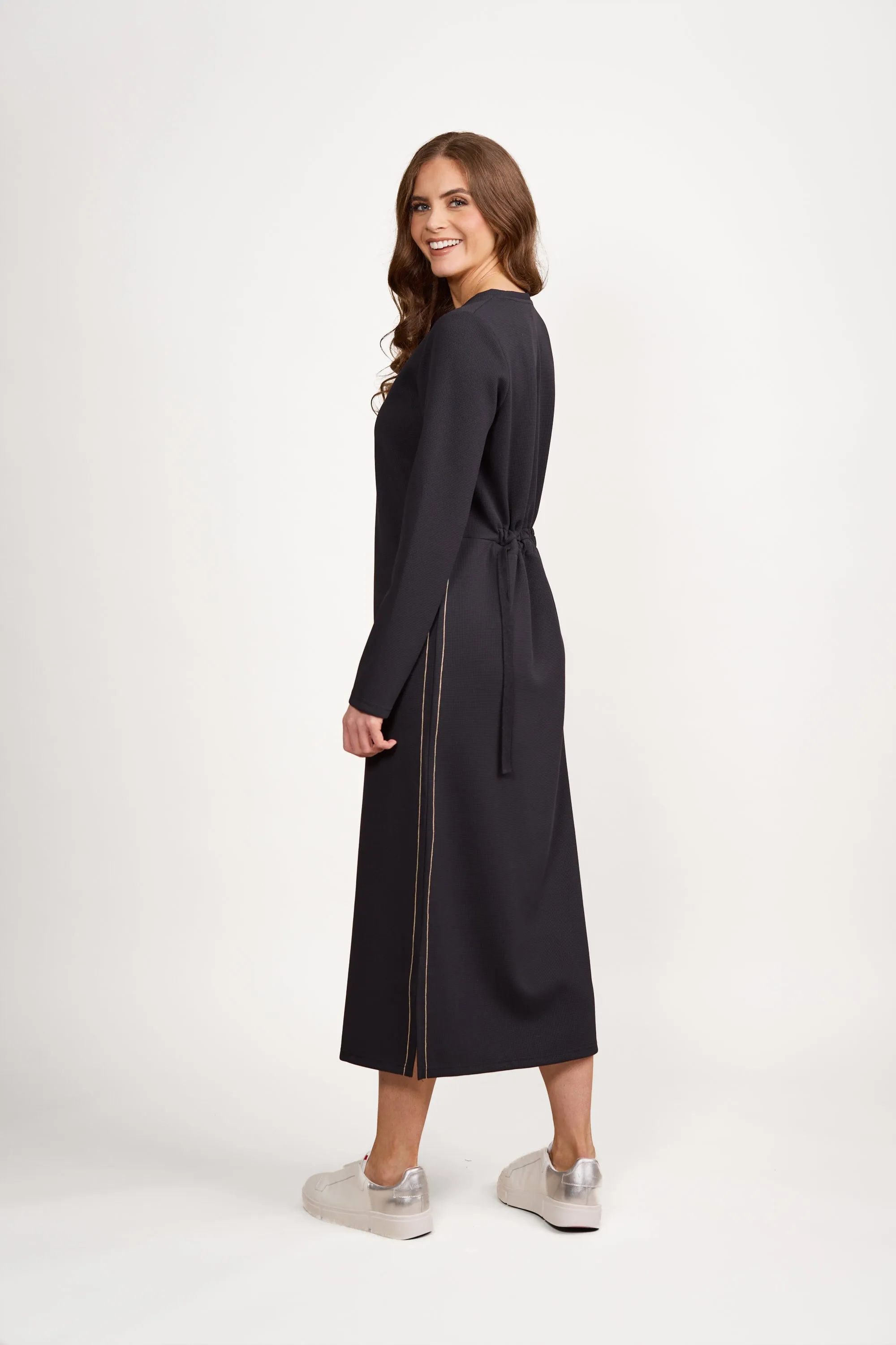 6110A   Vassalli Knit Dress -Ink/Cream