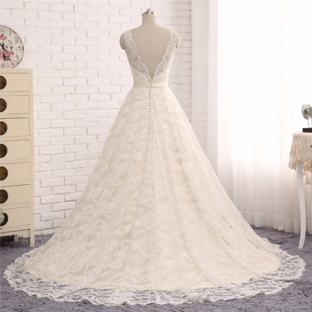 A-line Bateau Neck Lace Wedding Dress