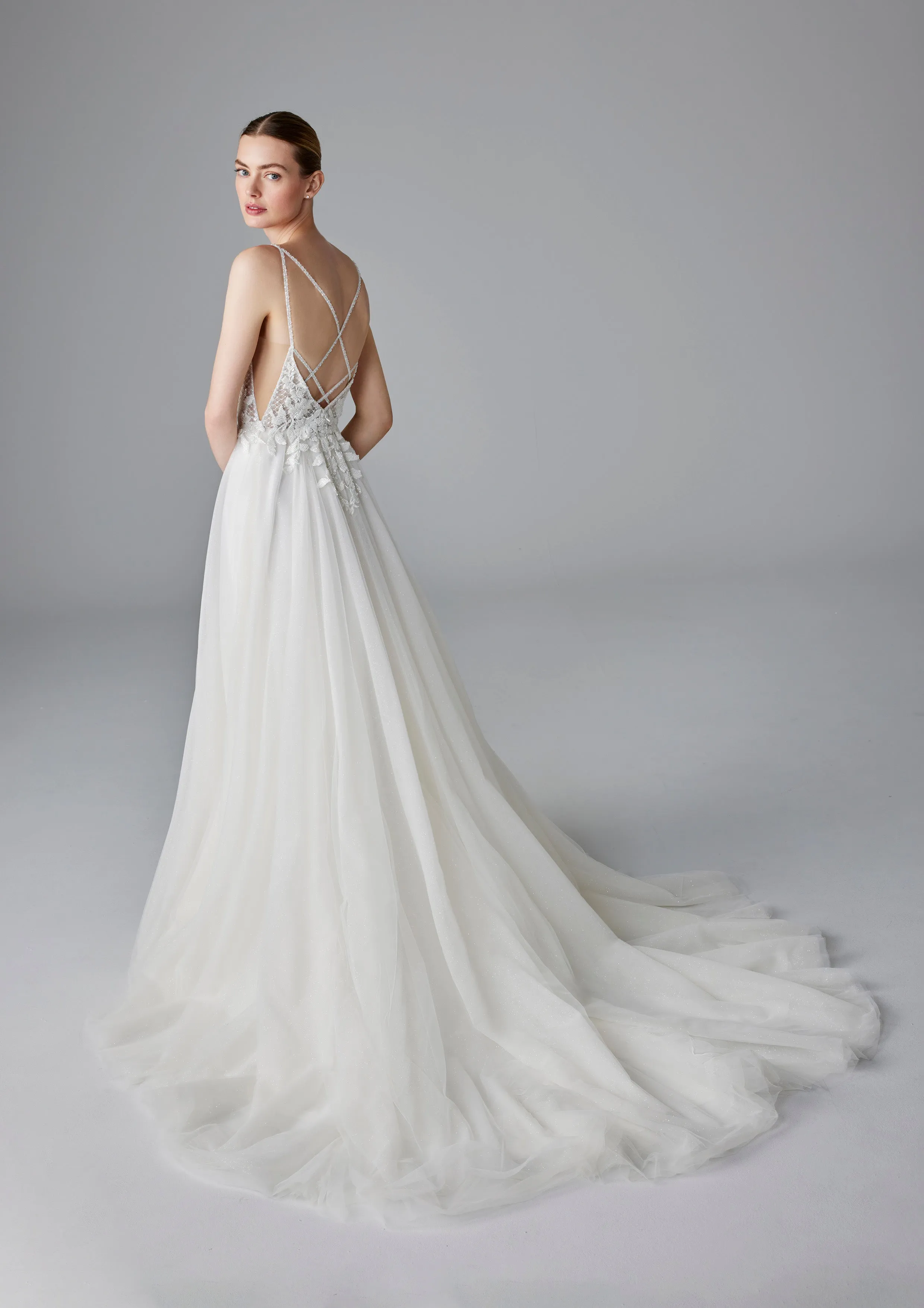 Pronovias: Ailidh