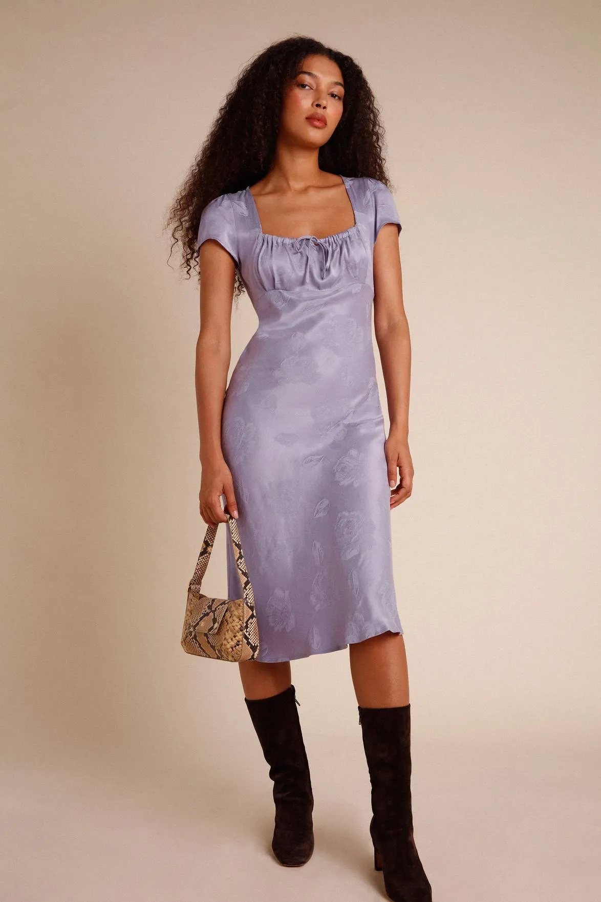 Robe Ines