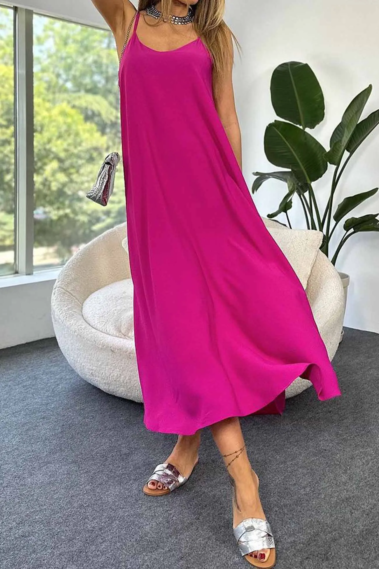 Solid Color A-Line Sleeveless Midi Dress