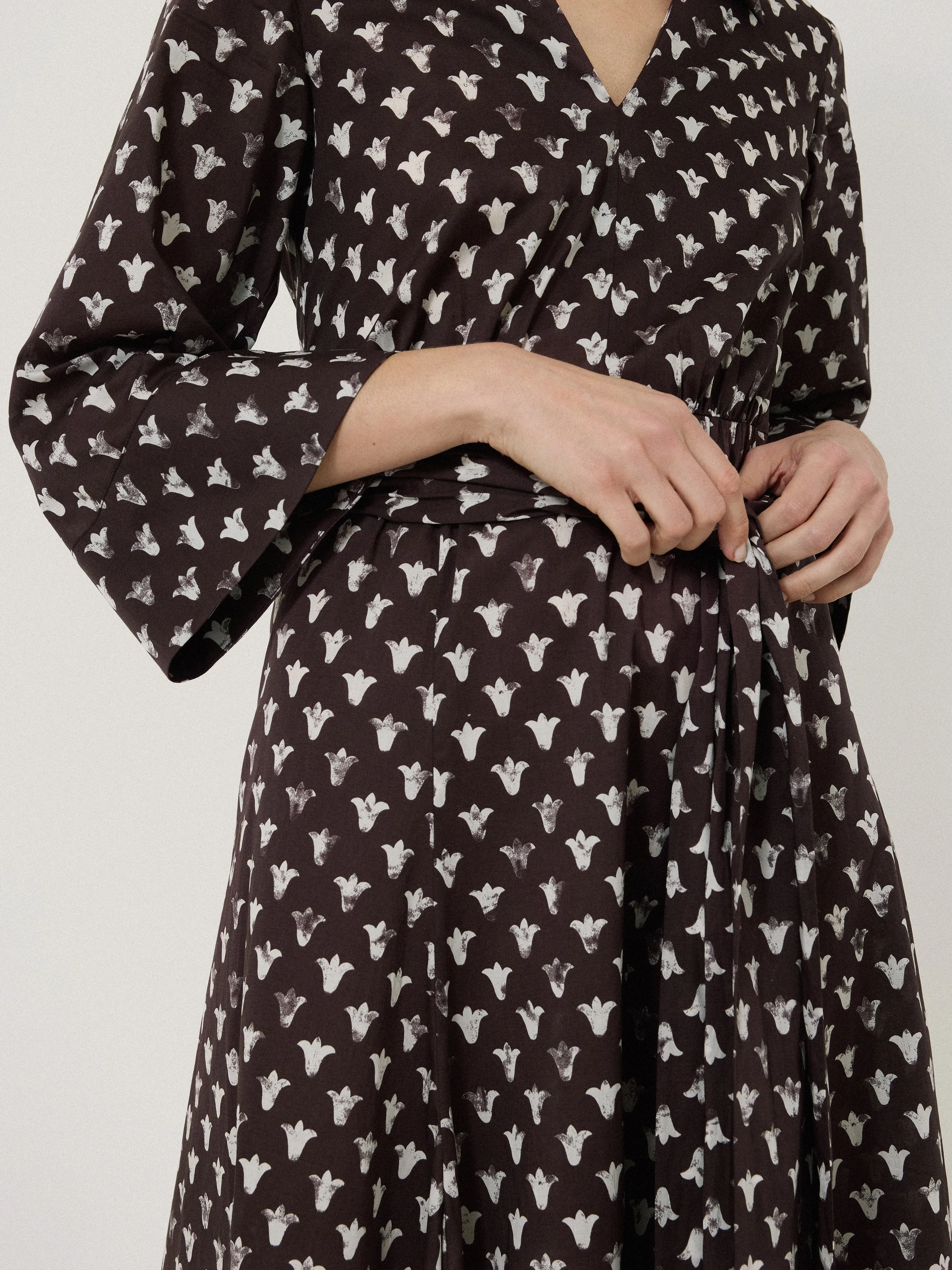 Tulip Voile Midi Dress | Oxblood