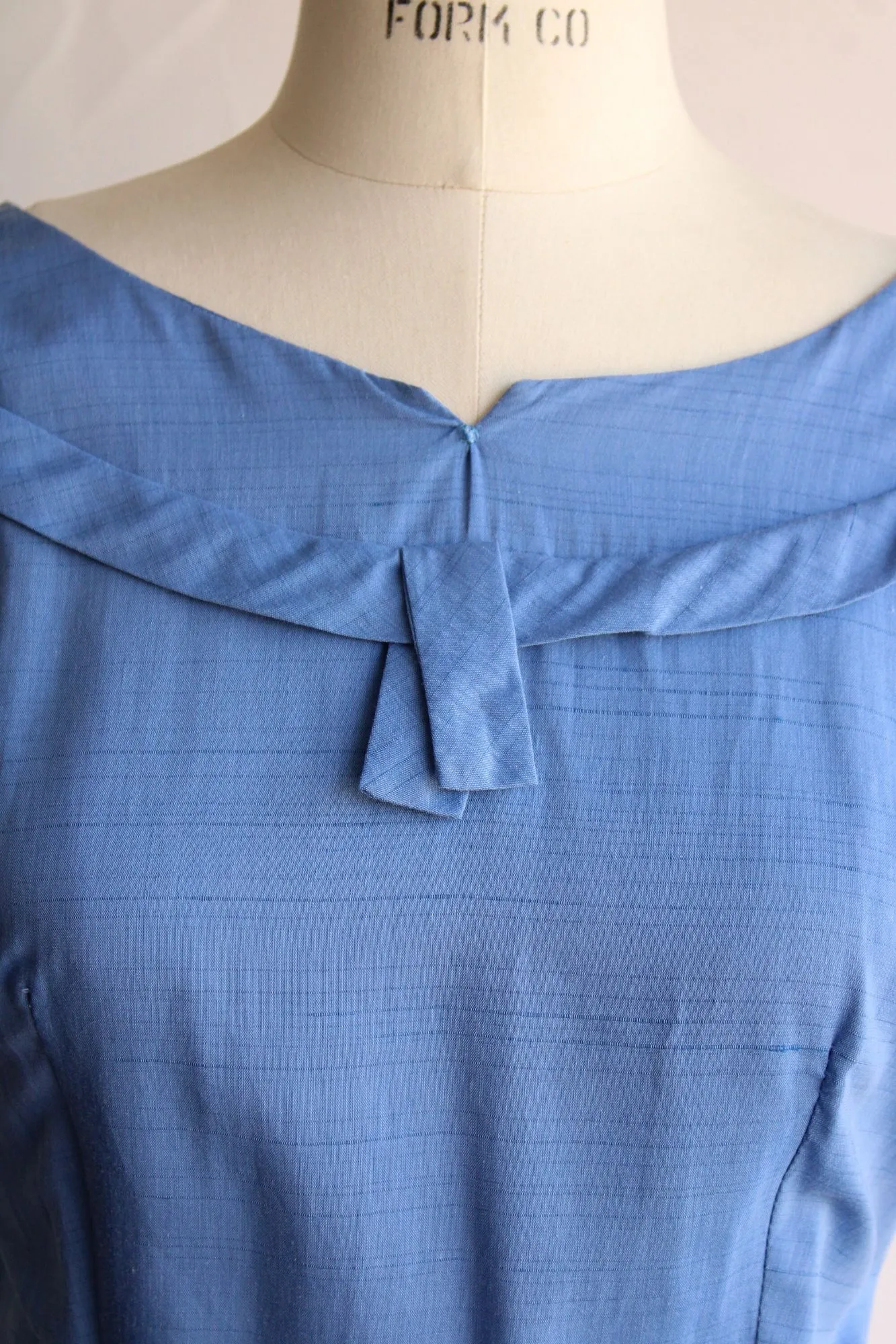 Vintage 1950s Volup Size Sky Blue Cotton Sundress with Belt